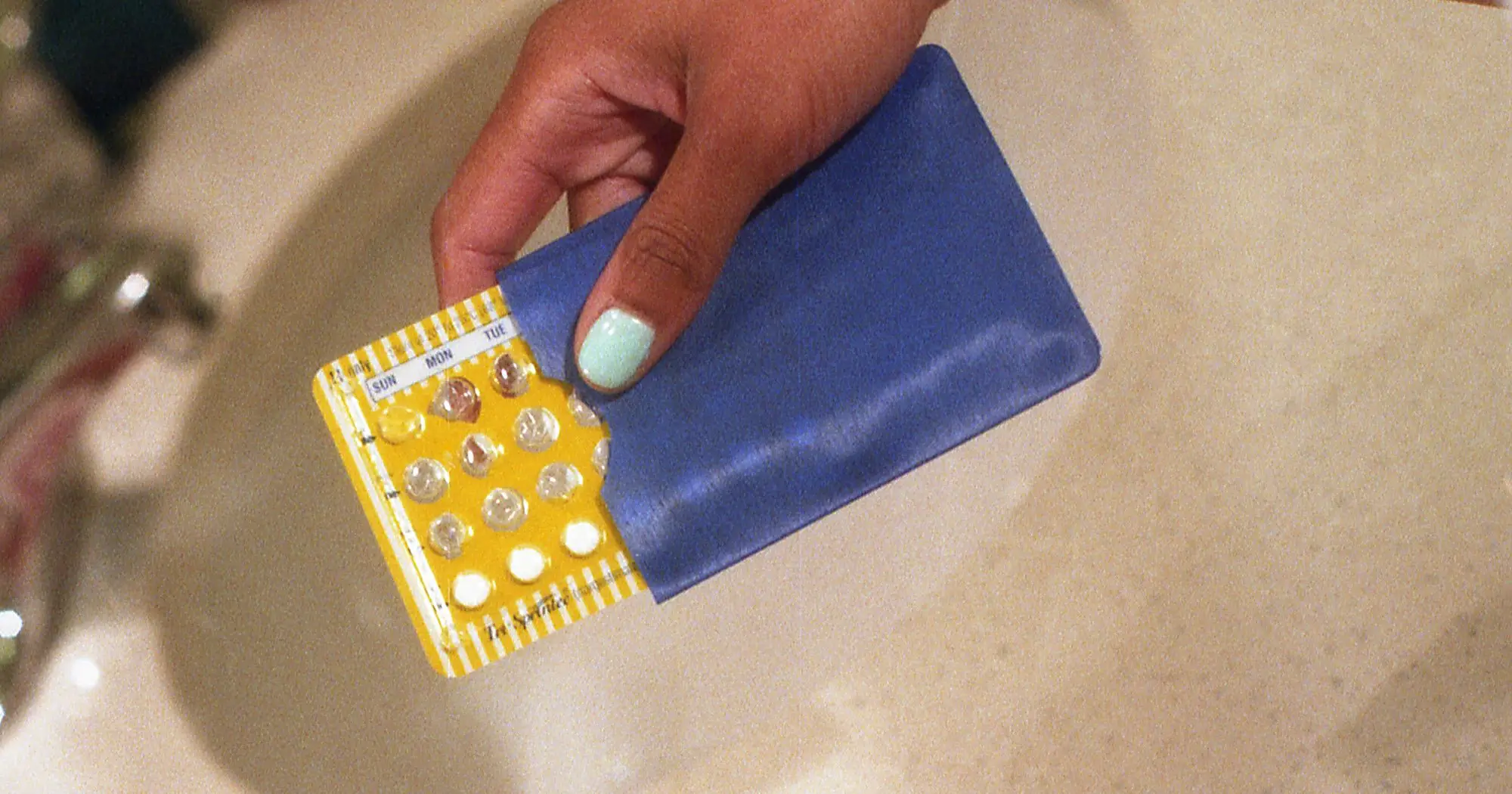 Where &  How To Get Free Birth Control In College 2019
